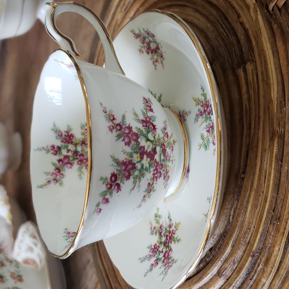 Hammersley & Co Heather Sprayed Pedestal Teacup Saucer Set